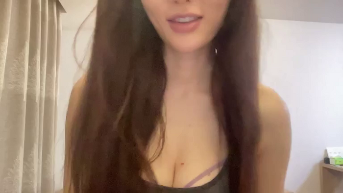 Skinny_Asian_Amanda