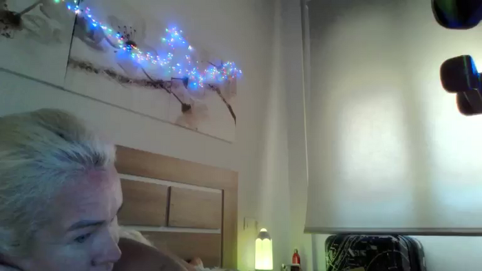 passionatekissEm