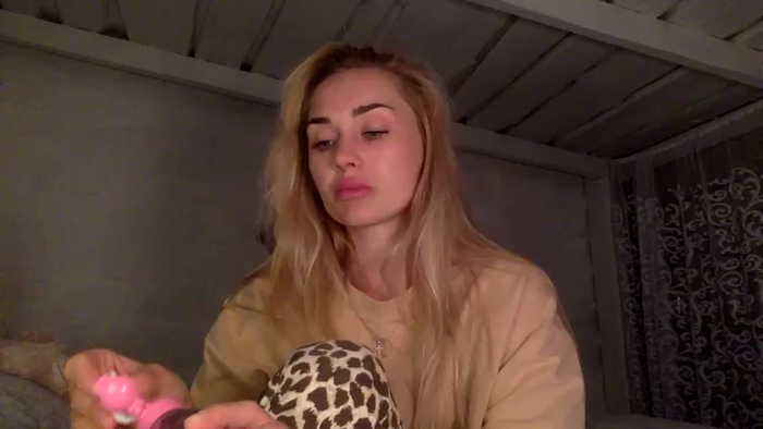 Tina_a