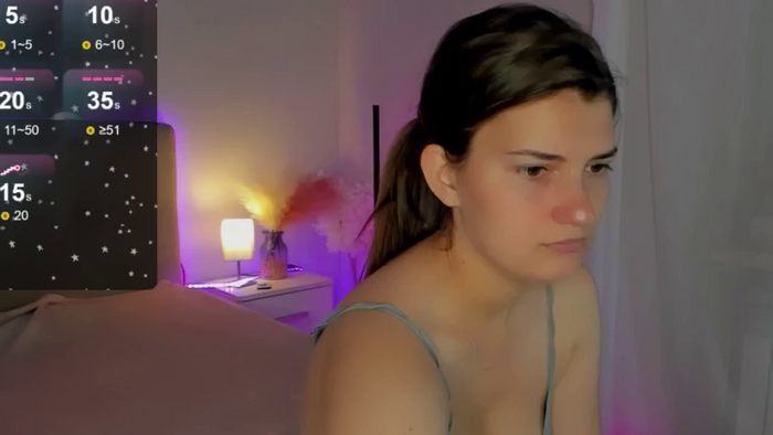 LauraLeee