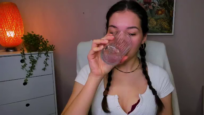 MeganxKISS19