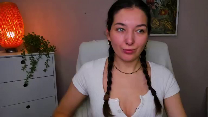 MeganxKISS19