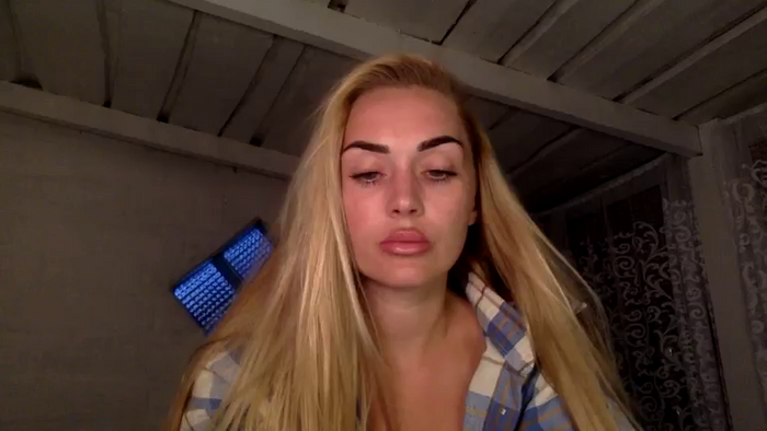 Tina_a
