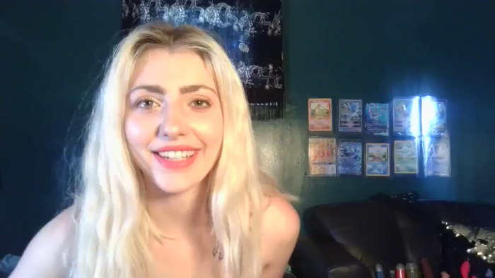 AlexMarieXOXO