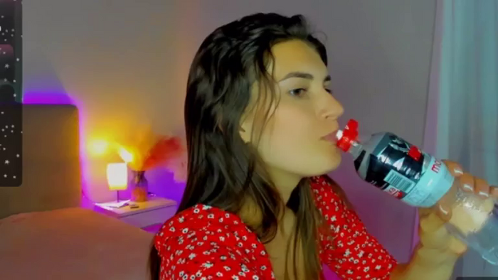 LauraLeee