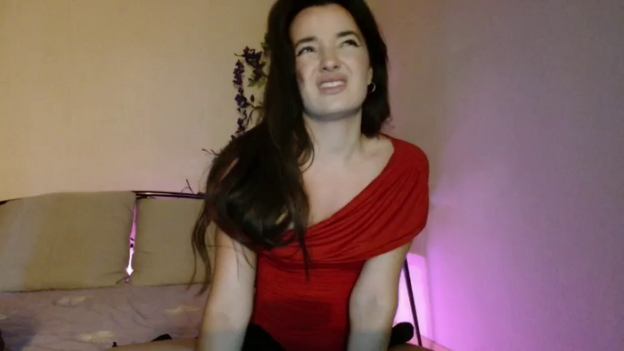 LuckyVicky28