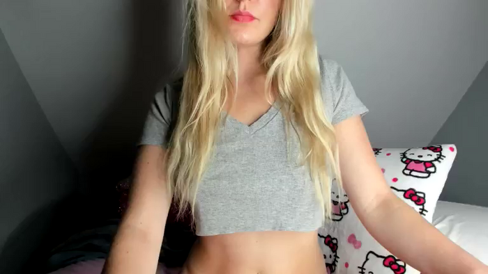 XxAlliGirlNextDoor