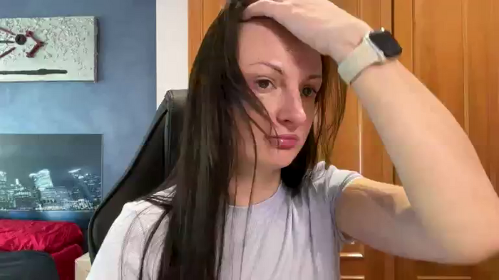 GloriaM