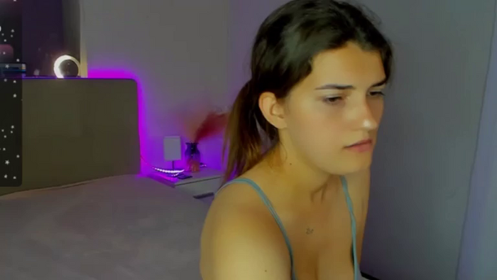 LauraLeee