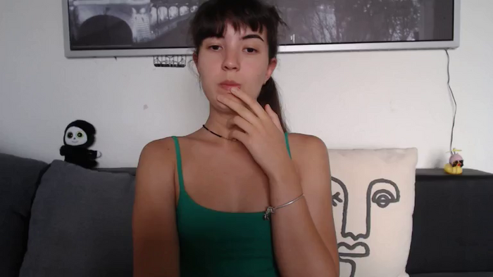 KateNextDoorr