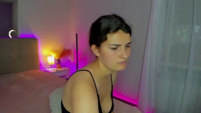LauraLeee