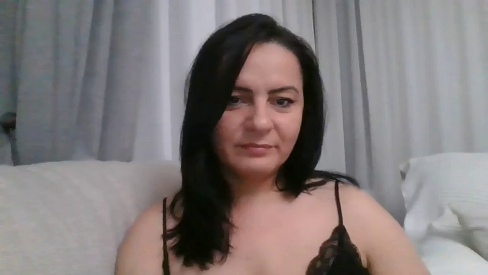 Sweet_Olivia232
