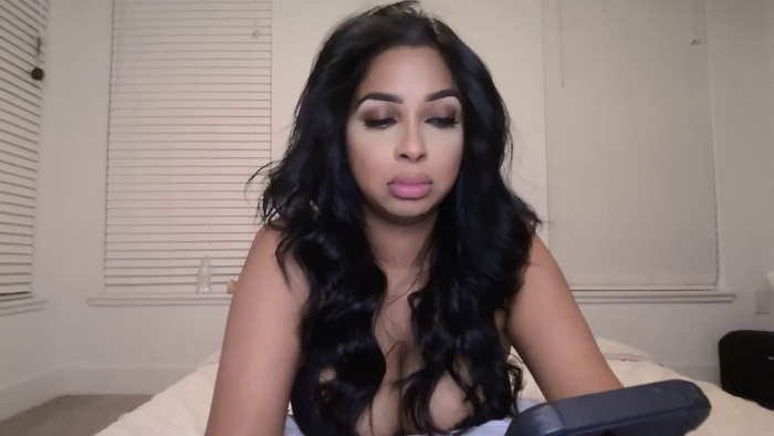 Yasmin93