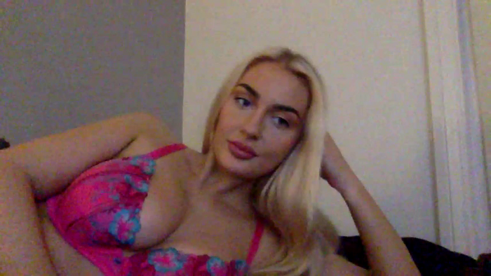 arabella_dominates