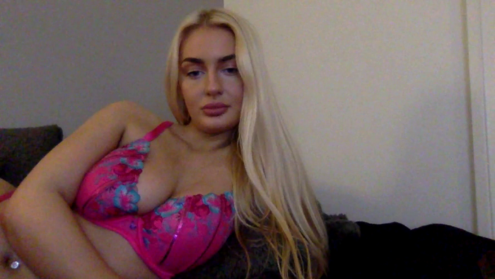 arabella_dominates