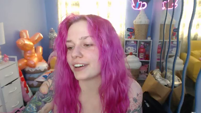 Angelina_Glass