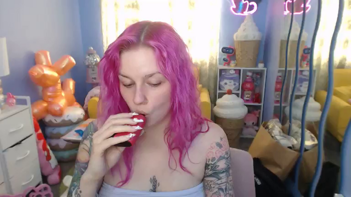 Angelina_Glass