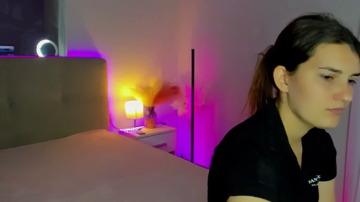 LauraLeee