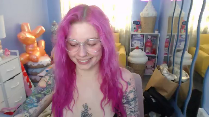 Angelina_Glass