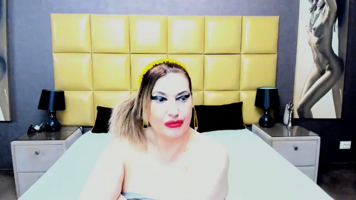 KiraLeila