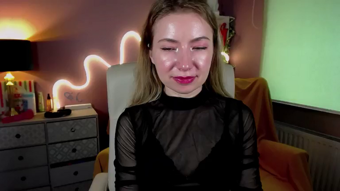 MiaxLoveQueen