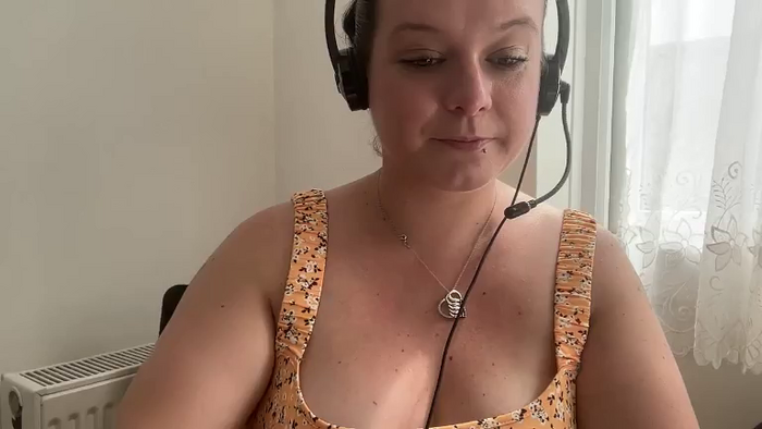 NaughtyWifeUK