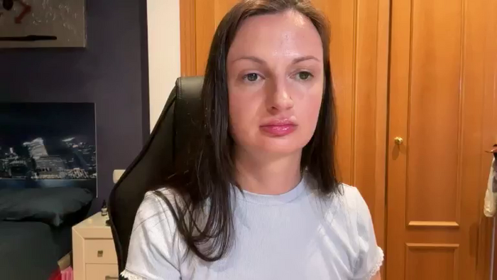 GloriaM
