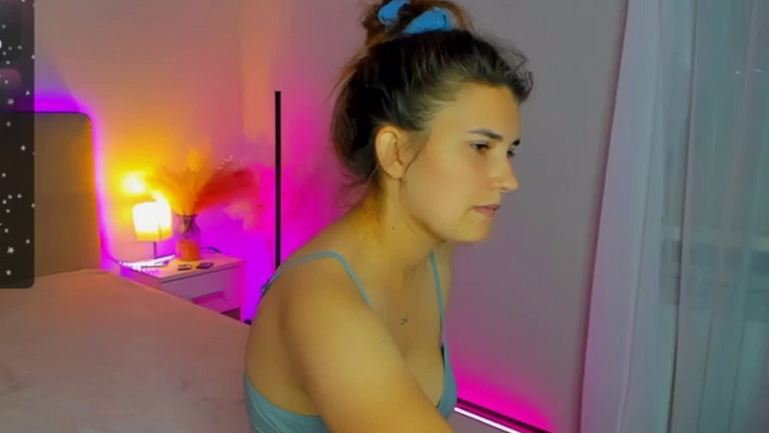 LauraLeee