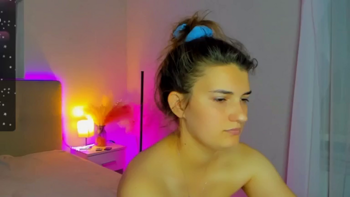 LauraLeee
