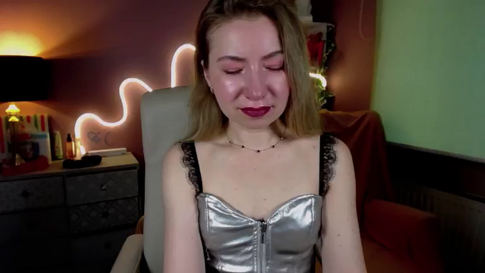 MiaxLoveQueen