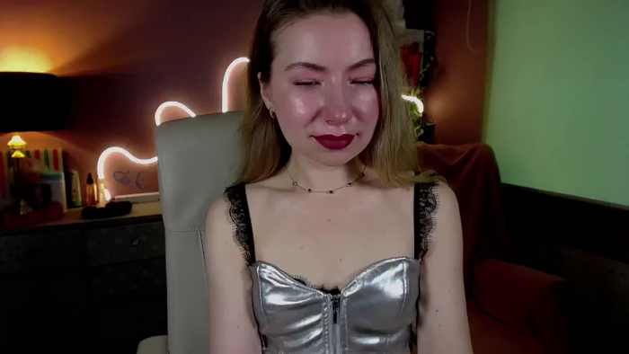 MiaxLoveQueen