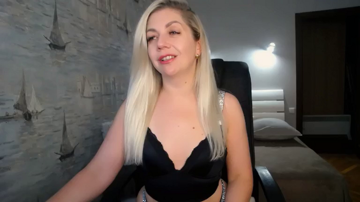Nichole_Hill