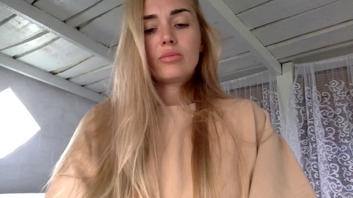 Tina_a