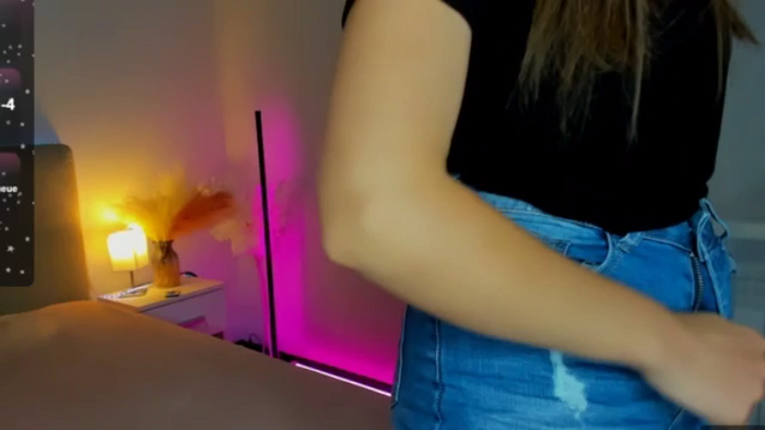 LauraLeee