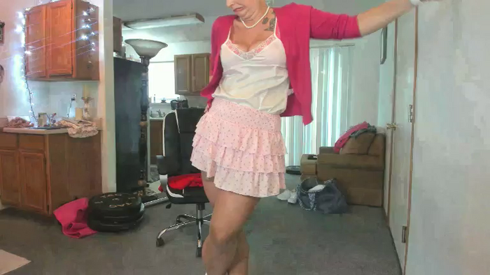 Hottyhousewife18