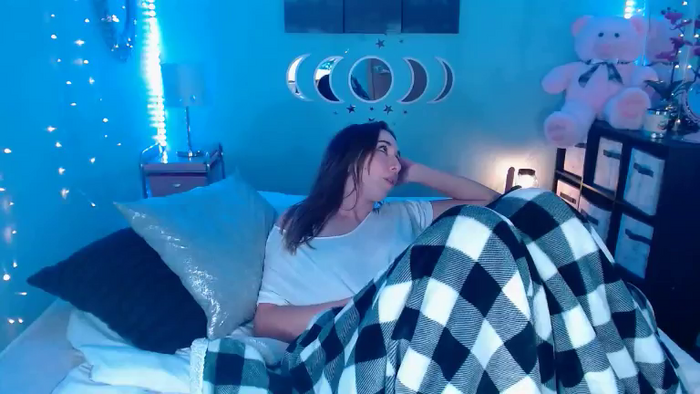 Lacey_Prescott