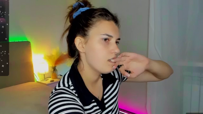 LauraLeee