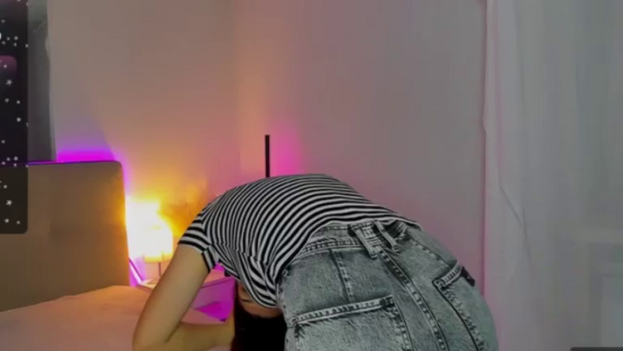 LauraLeee