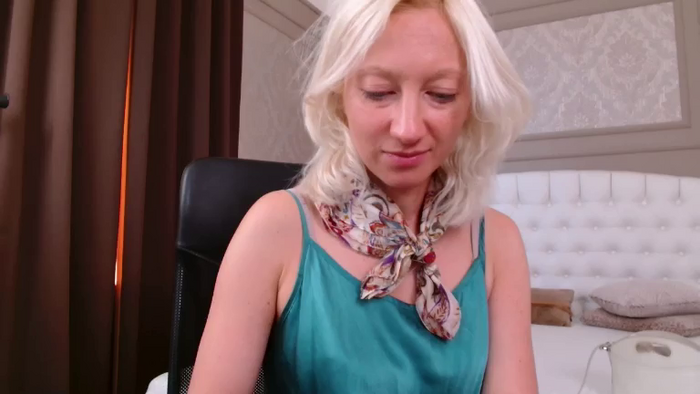 NatalieXBitton