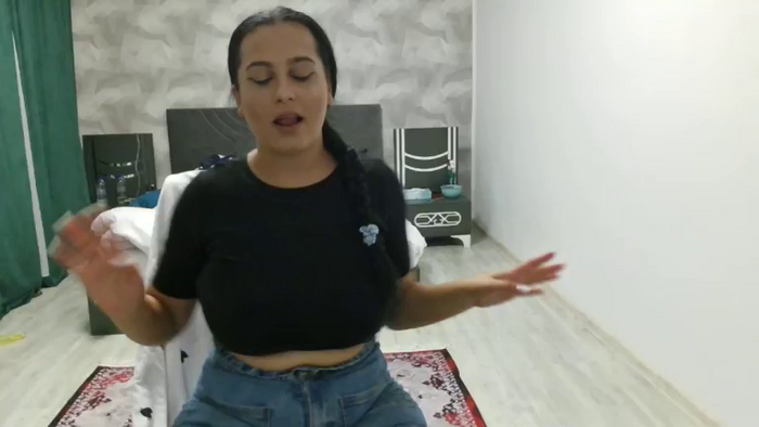 COURTNEIY