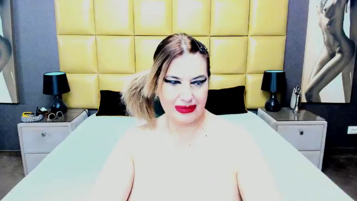 KiraLeila