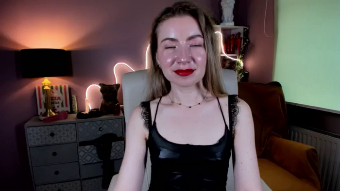 MiaxLoveQueen