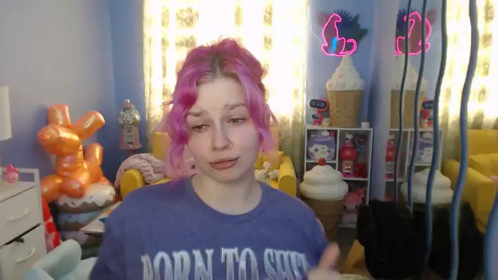 Angelina_Glass