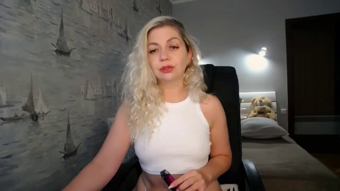 Nichole_Hill