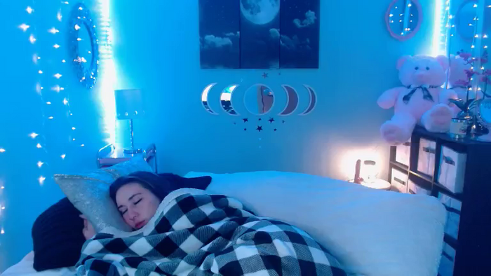 Lacey_Prescott
