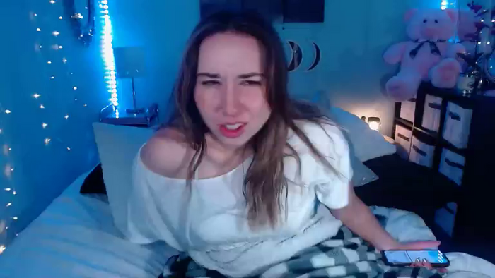Lacey_Prescott
