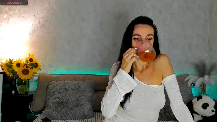 Tina_Mart