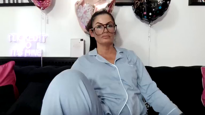 BellaVixen23
