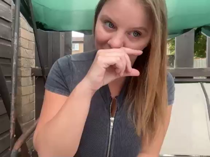 BustyMollyy