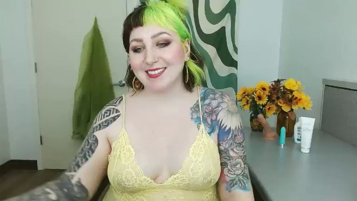 JadeDahlia